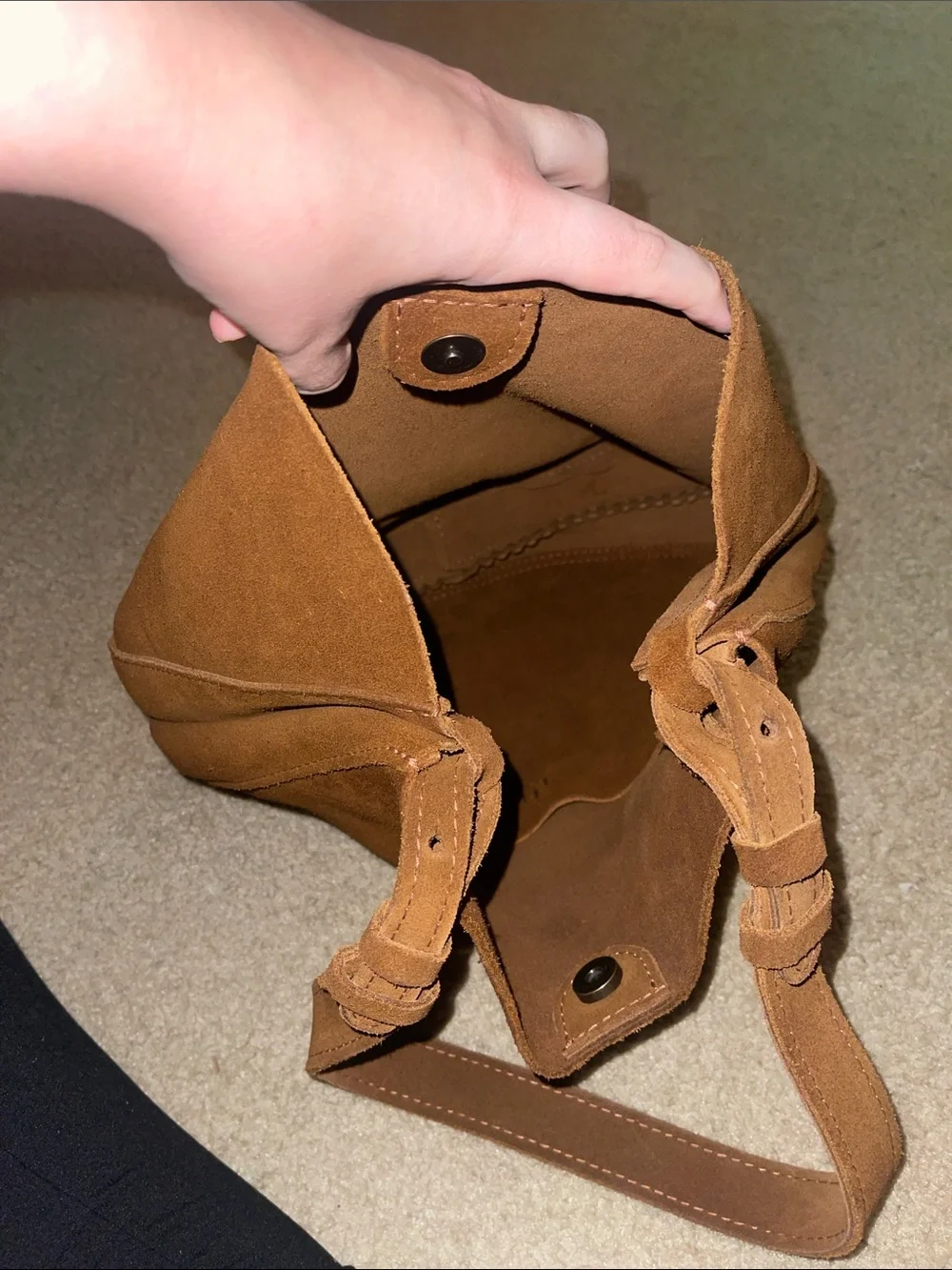 Portland Leather Goods Shoulder Bag in Jackson Brown - Picture 5 of 6